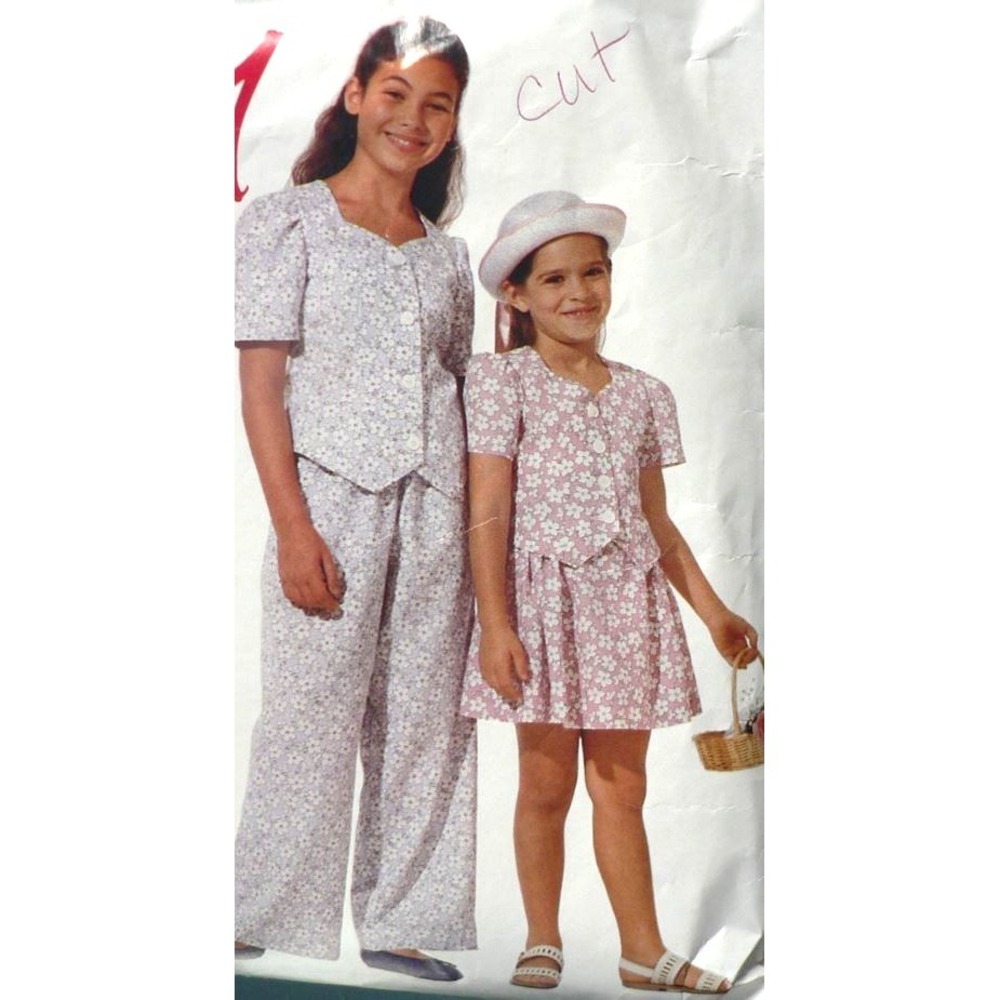 Vintage McCall's Easy Stitch n' Save Pattern 7467 Girls Top‎ Pants & Skirt 7-14